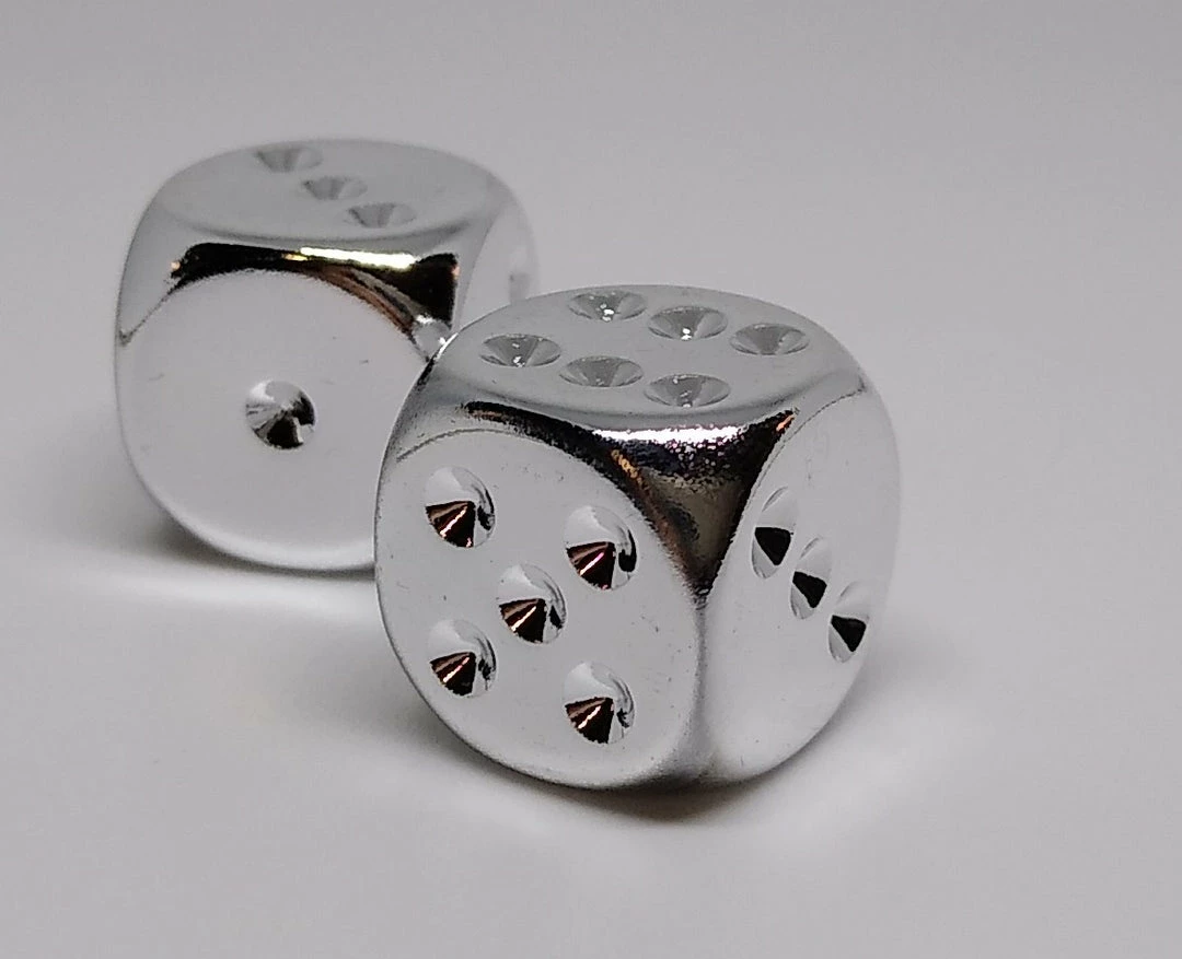 Chessex 29007 Silver Metallic Plated - 16mm D6 (2 Dice) Accessories 3 Chessex 29007 Silver Metallic Plated - 16mm D6 (2 Dice) Accessories